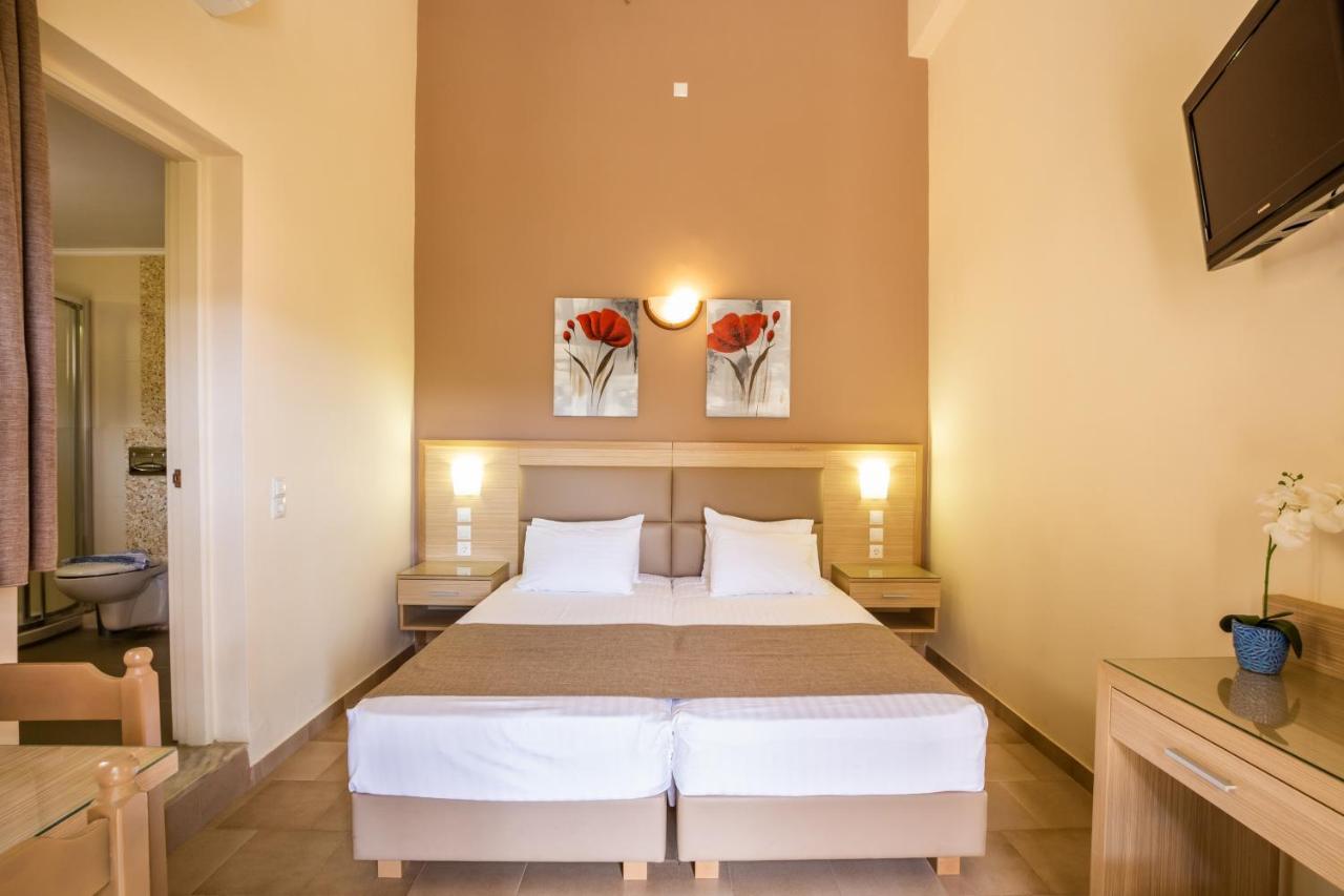 Aphrodite Luxury Studios & Apartments Karpathos Bagian luar foto