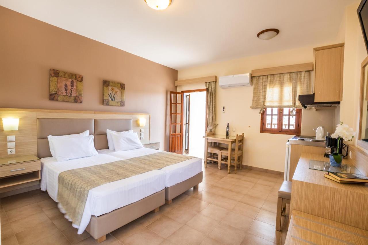 Aphrodite Luxury Studios & Apartments Karpathos Bagian luar foto