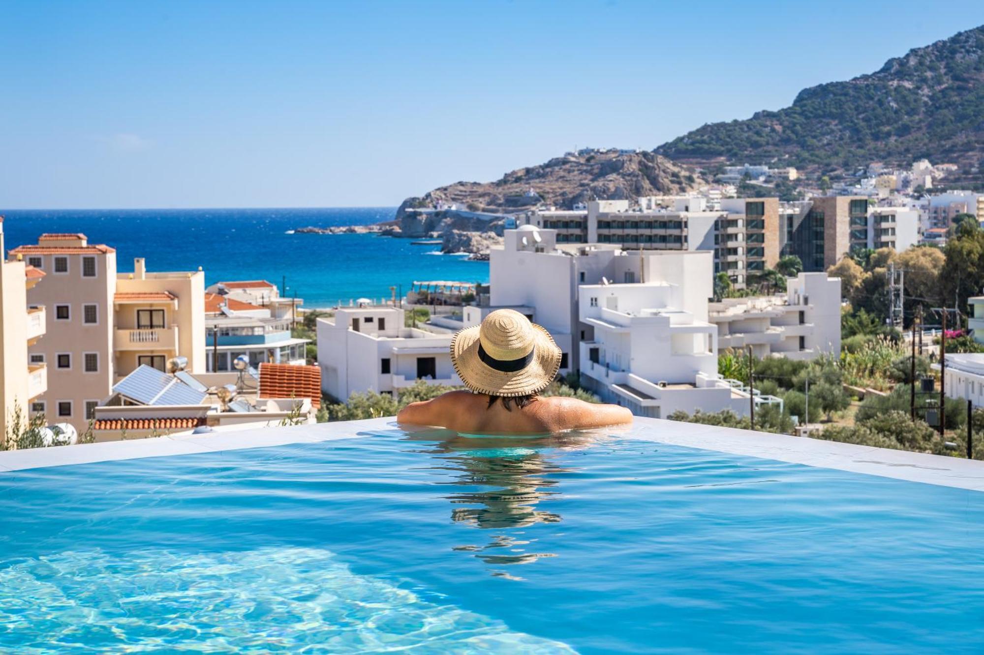 Aphrodite Luxury Studios & Apartments Karpathos Bagian luar foto