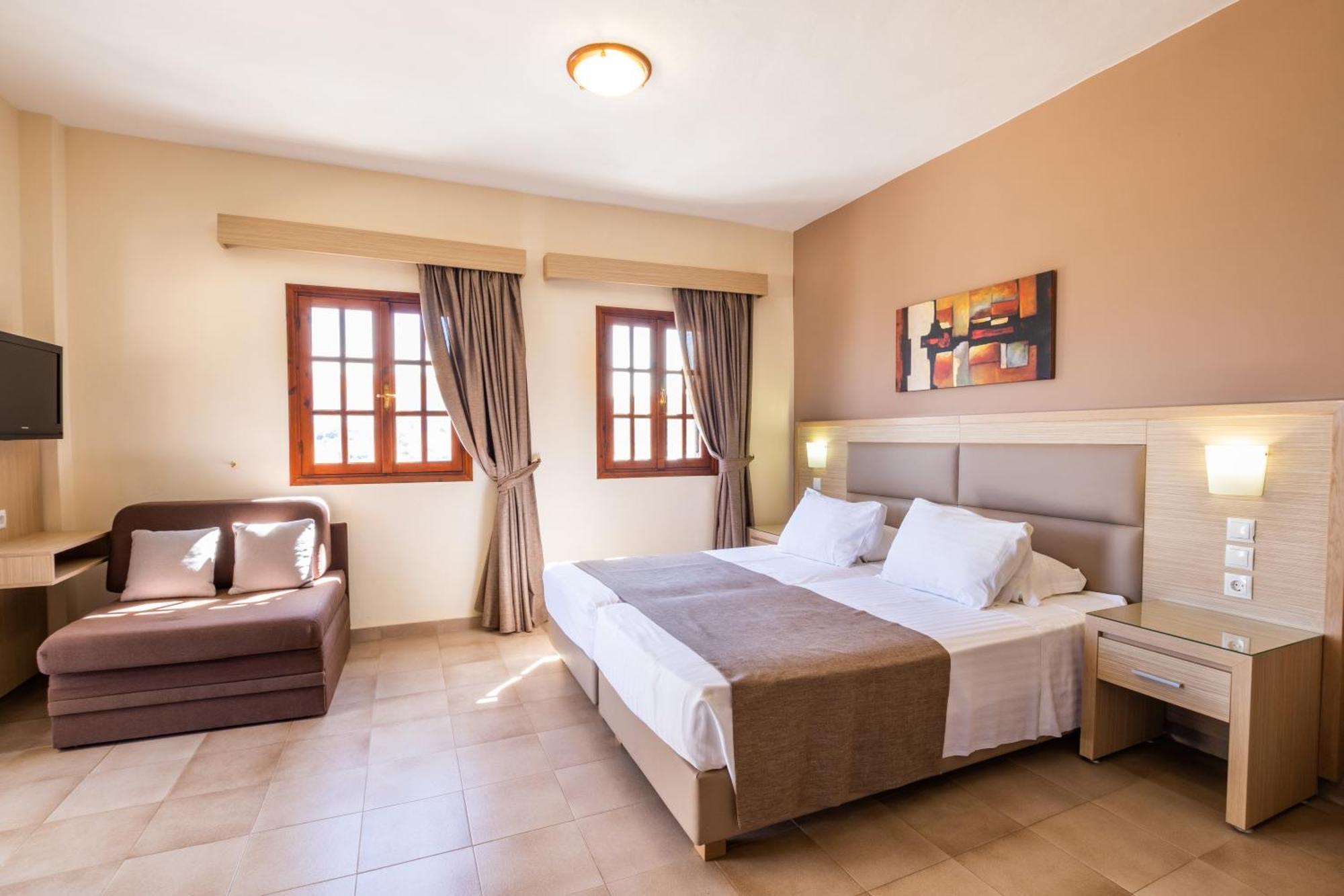 Aphrodite Luxury Studios & Apartments Karpathos Bagian luar foto